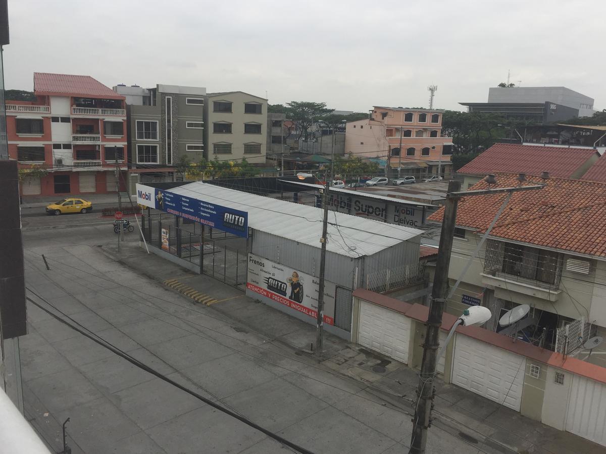 Pp Suite Guayaquil Eksteriør bilde