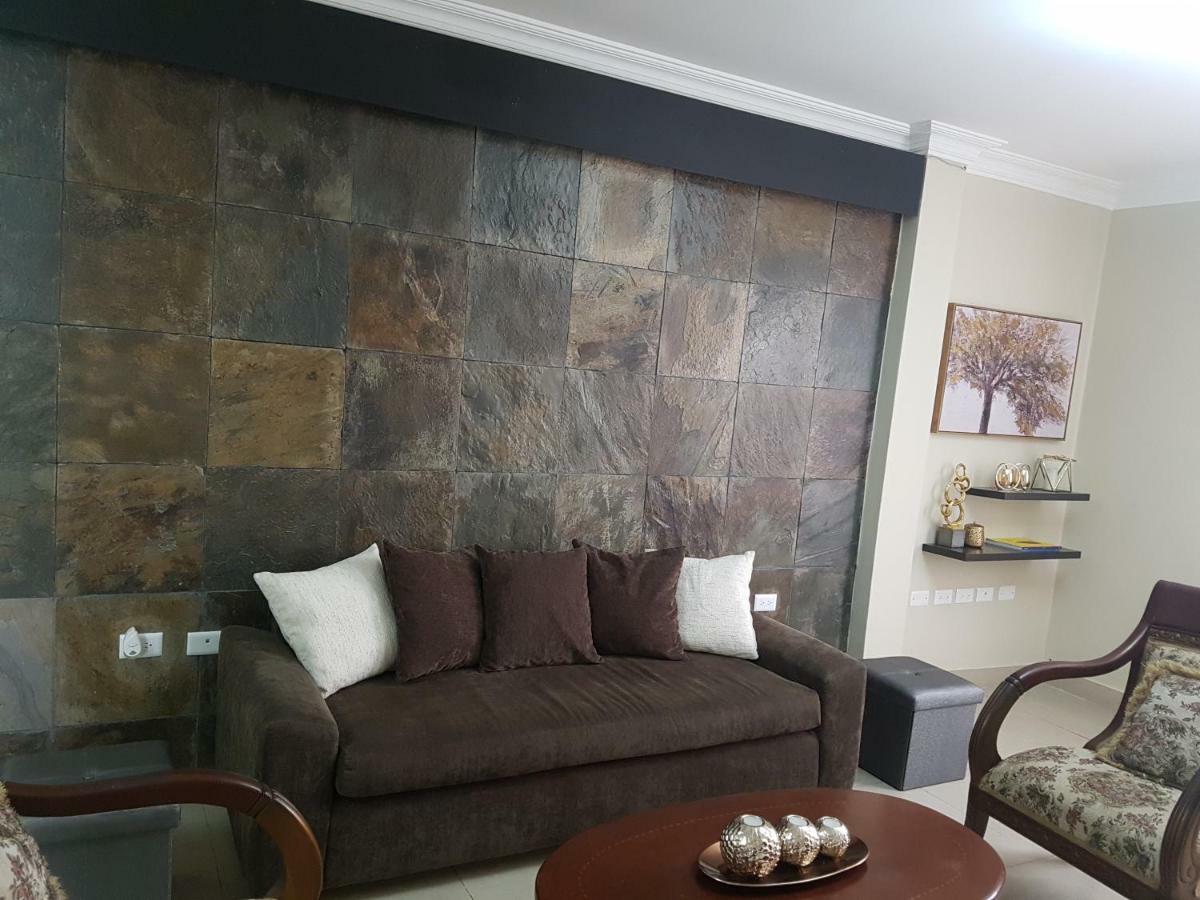 Pp Suite Guayaquil Eksteriør bilde