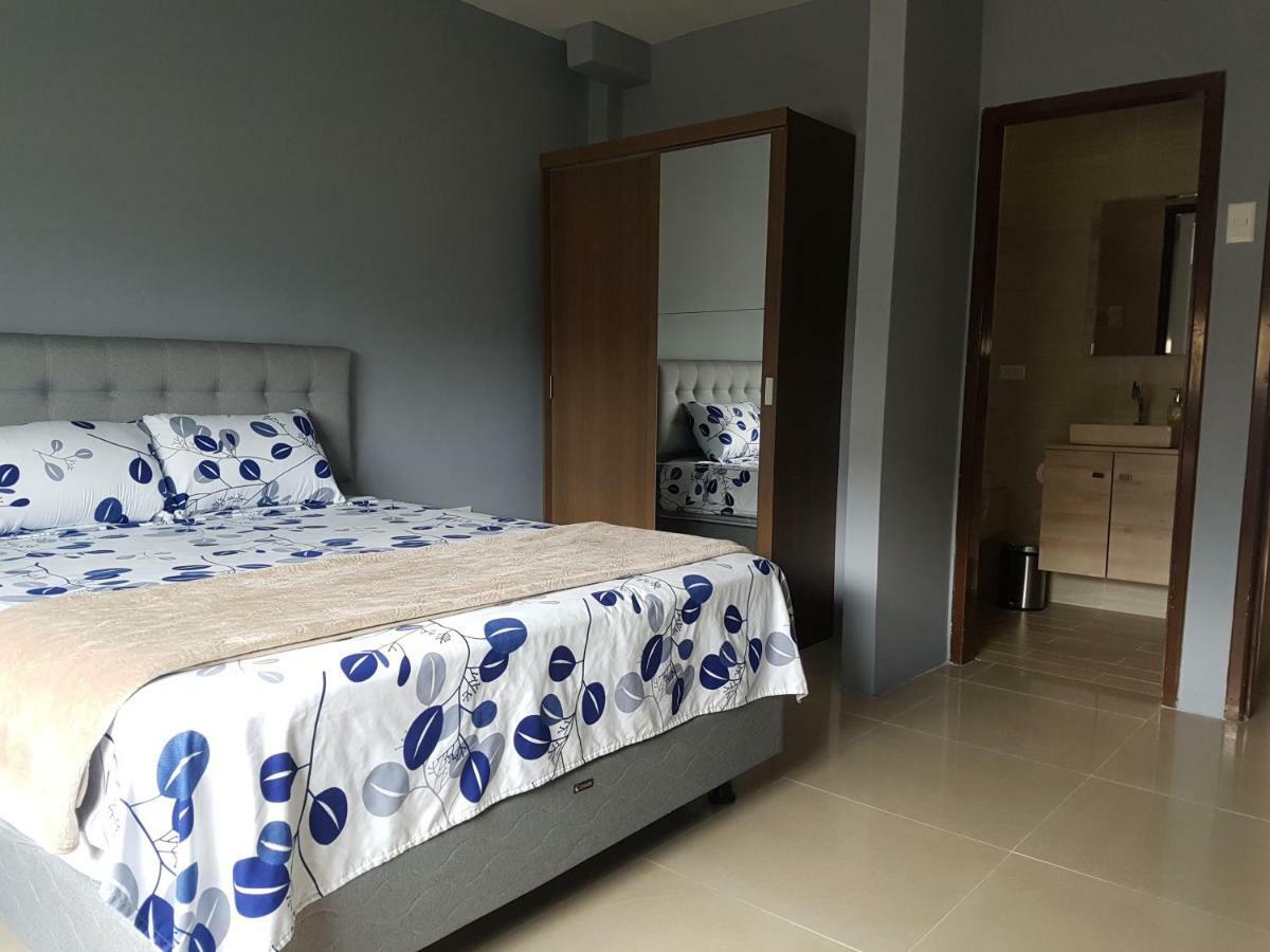 Pp Suite Guayaquil Eksteriør bilde